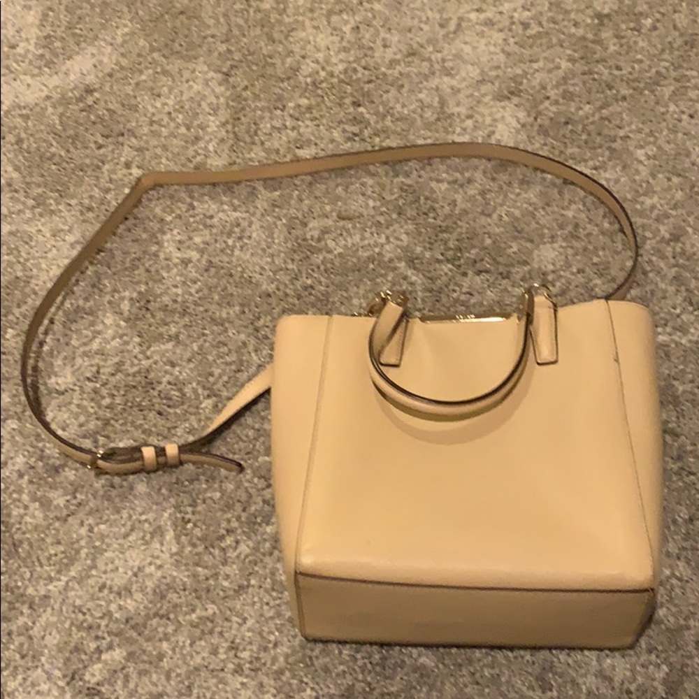 Coach bucket nude/beige tote purse